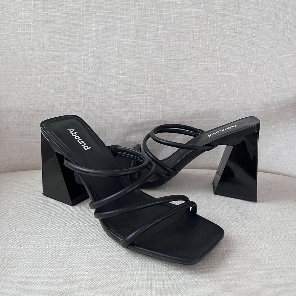 Abound Austyn Strappy Sandal